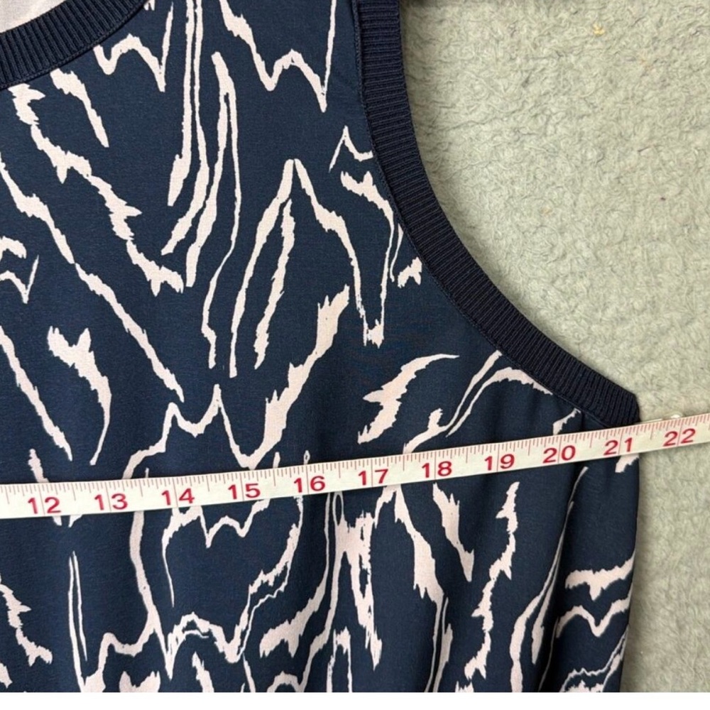 Athleta Rincon Dress - Picture 7 of 9